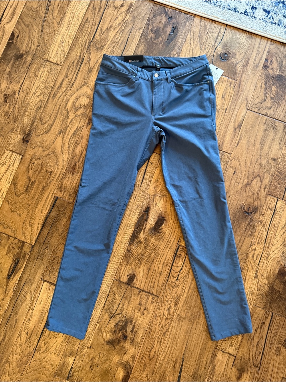 Lululemon ABC pant slim 32x34L navy/gray color.